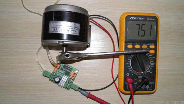 直流電機(jī)對無線電通訊產(chǎn)生干擾的原因及分析——西安泰富西瑪電機(jī)(西安西瑪電機(jī)集團(tuán)股份有限公司)官方網(wǎng)站 直流電機(jī)對無線電通訊產(chǎn)生干擾的原因及分析——西安泰富西瑪電機(jī)(西安西瑪電機(jī)集團(tuán)股份有限公司)官方網(wǎng)站